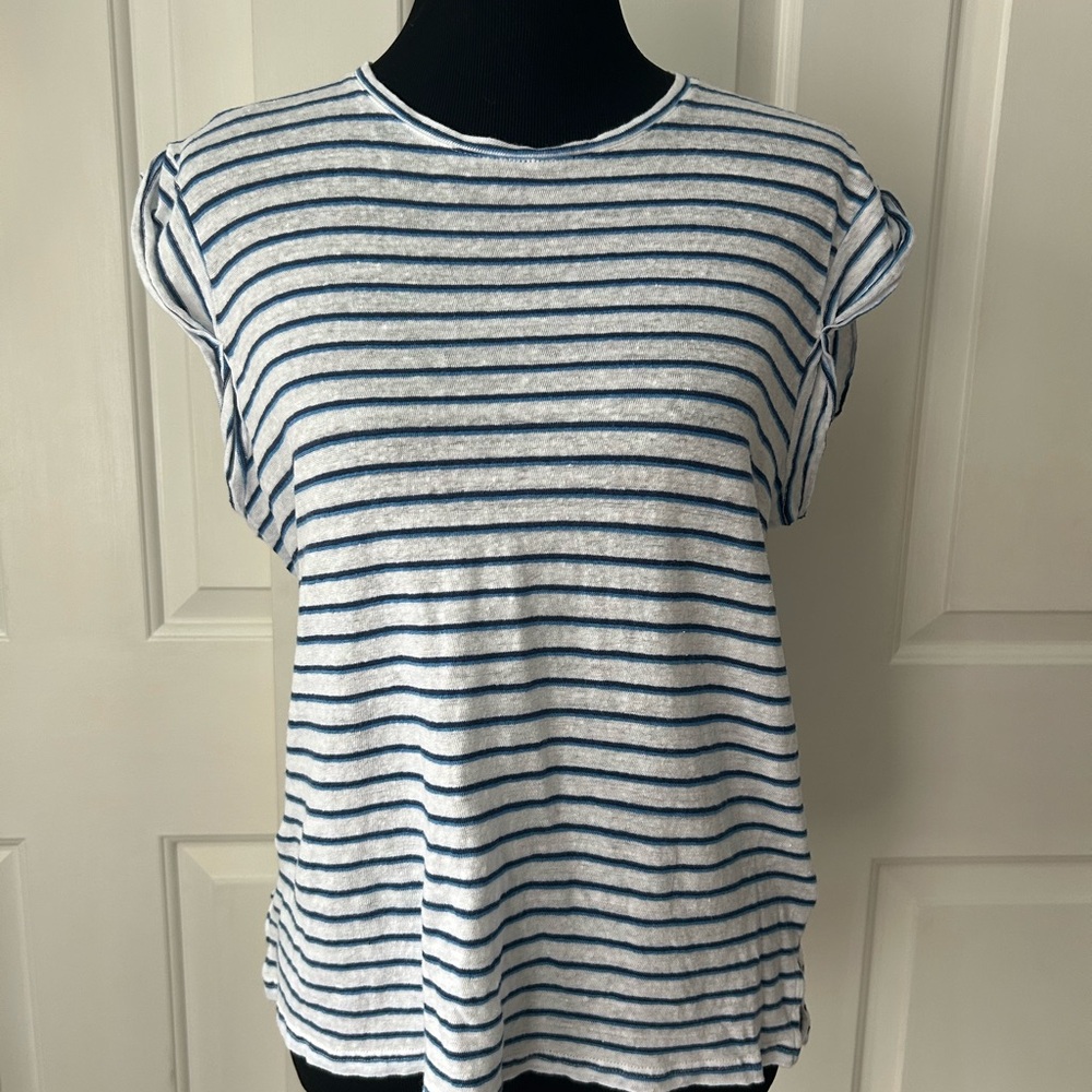 Vineyard Vines White and Blue Striped Short Sleeve Tee